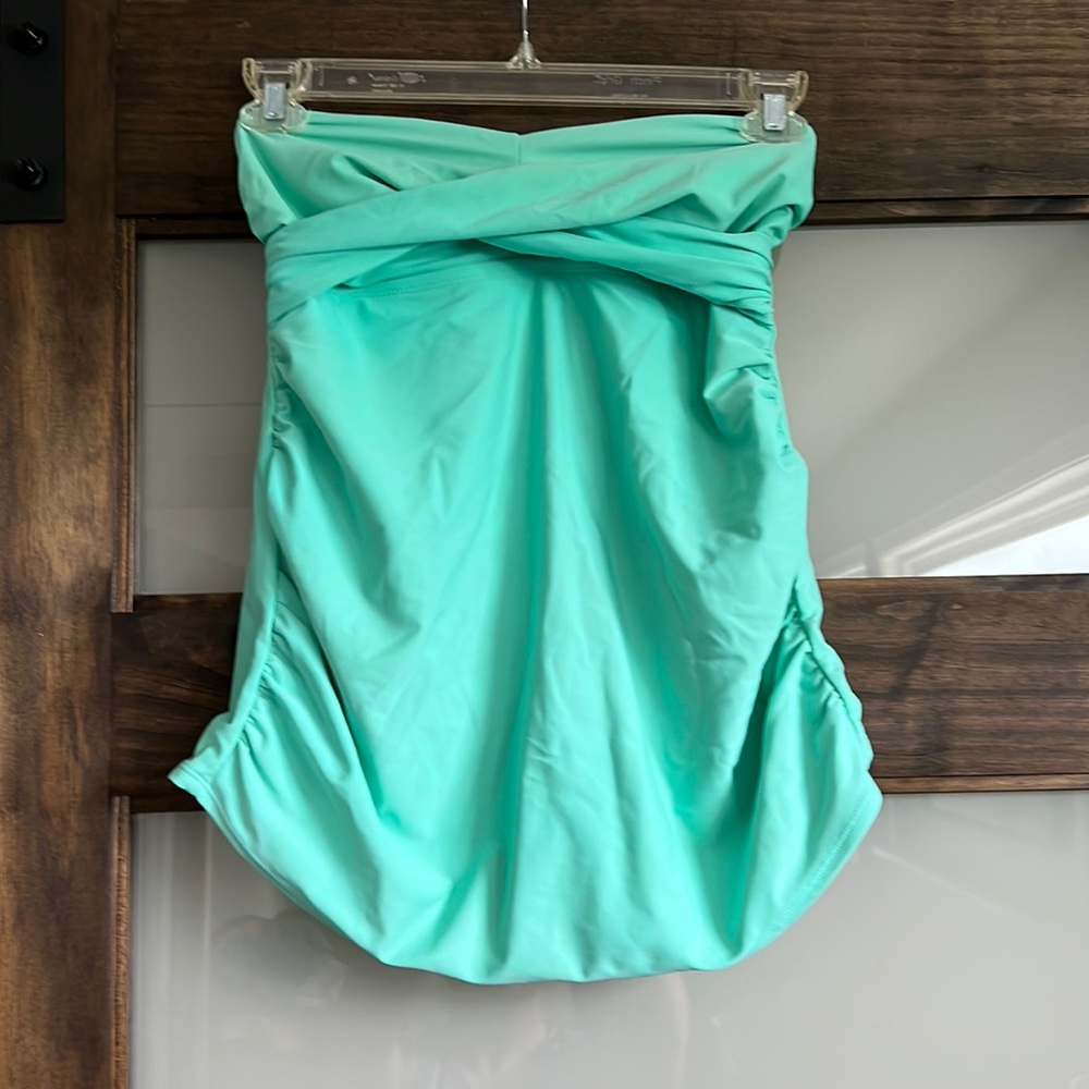 Maternity bathing suit top